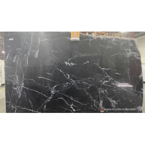 19541 - quartzite countertop